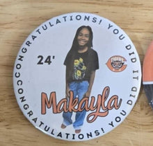 Load image into Gallery viewer, Graduation Buttons